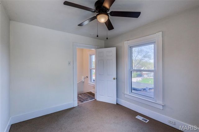 1528 N Church Street, Belleville, IL 62221