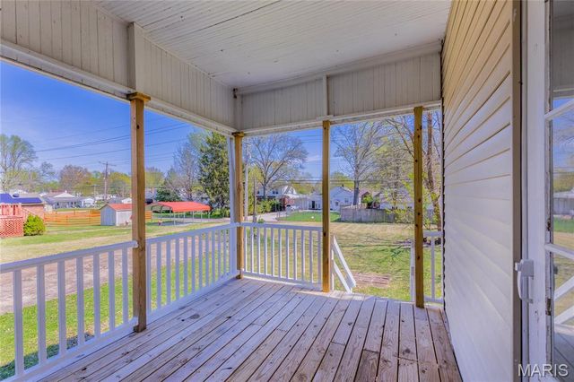 1528 N Church Street, Belleville, IL 62221