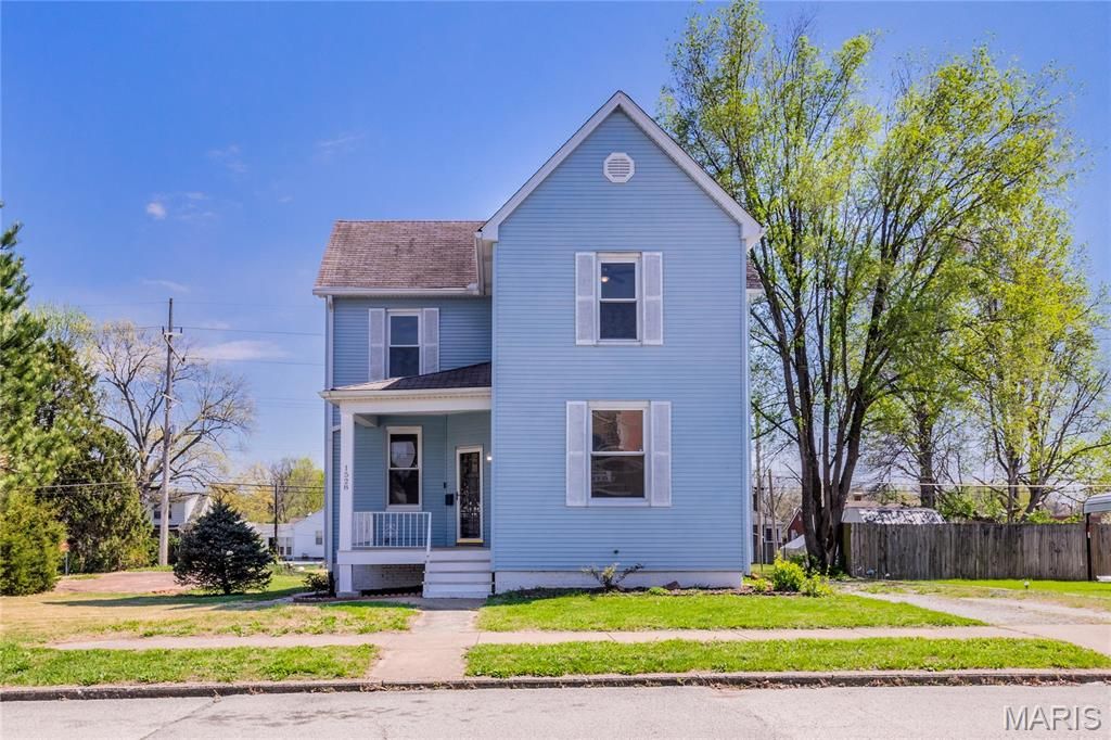 1528 N Church Street, Belleville, IL 62221