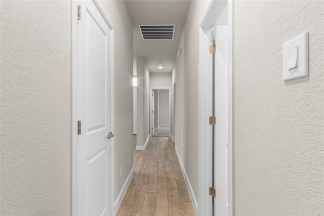 1045 Kirkham Way, Fort Worth, TX 76247