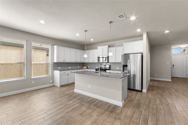 1045 Kirkham Way, Fort Worth, TX 76247