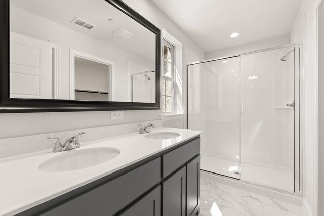 672 Sandiford, Mansfield, TX 76063