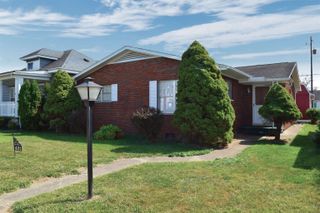 421 2nd Avenue, Chesapeake, OH 45619