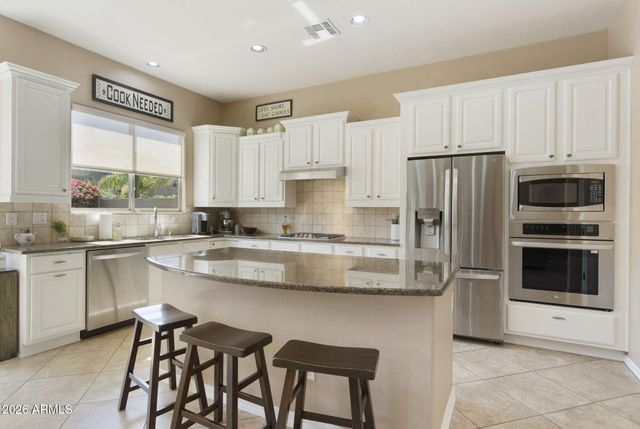 3821 E Patrick Lane, Phoenix, AZ 85050