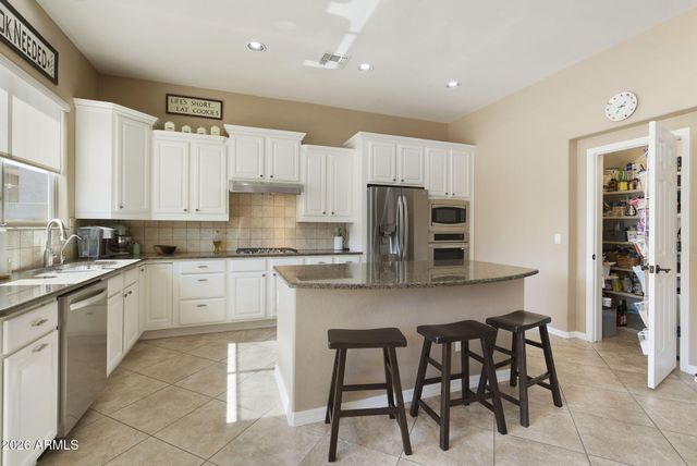 3821 E Patrick Lane, Phoenix, AZ 85050