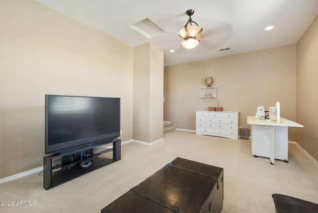 3821 E Patrick Lane, Phoenix, AZ 85050