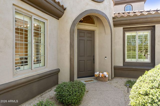 3821 E Patrick Lane, Phoenix, AZ 85050