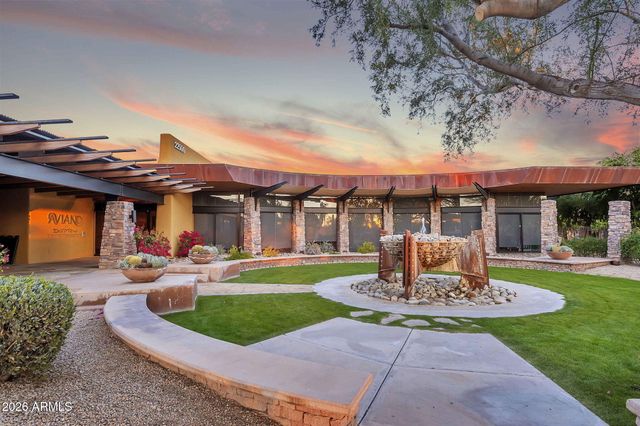 3821 E Patrick Lane, Phoenix, AZ 85050