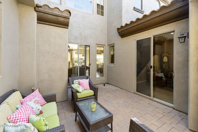 3821 E Patrick Lane, Phoenix, AZ 85050