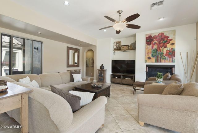 3821 E Patrick Lane, Phoenix, AZ 85050