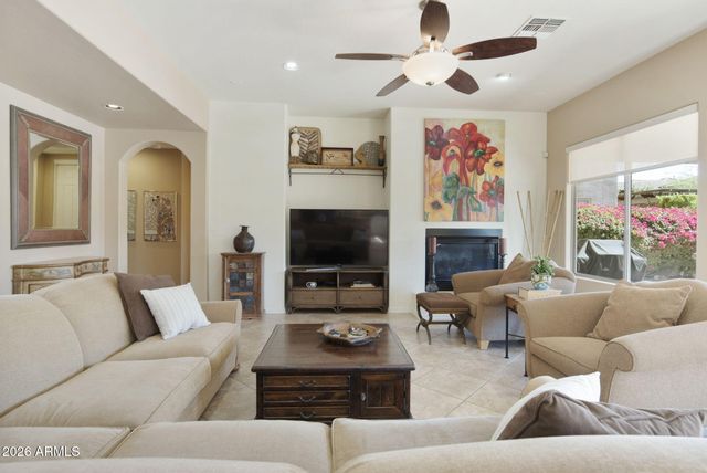 3821 E Patrick Lane, Phoenix, AZ 85050