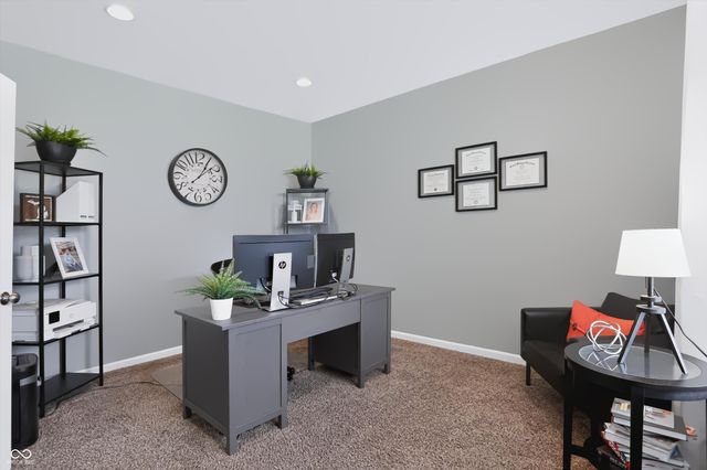 3222 Cherokee Circle, Bargersville, IN 46106