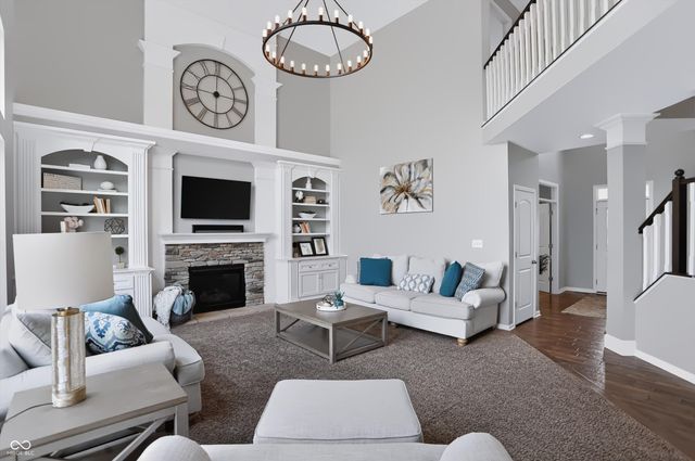 3222 Cherokee Circle, Bargersville, IN 46106