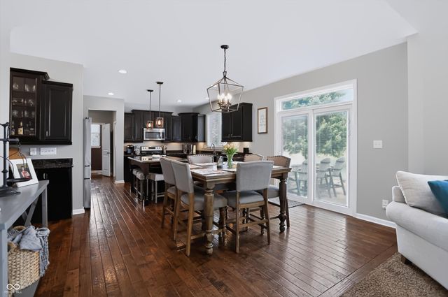 3222 Cherokee Circle, Bargersville, IN 46106