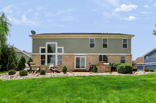 3222 Cherokee Circle, Bargersville, IN 46106