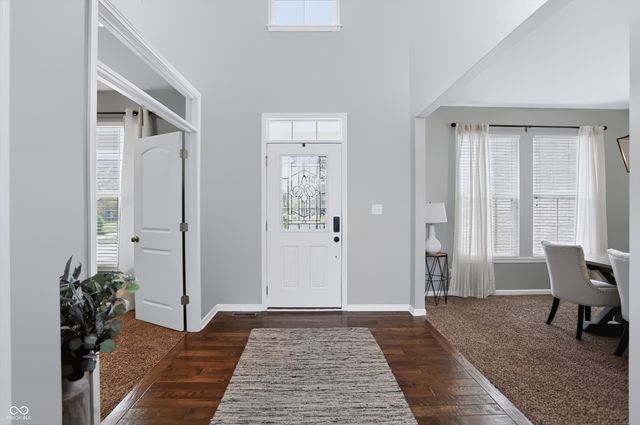3222 Cherokee Circle, Bargersville, IN 46106