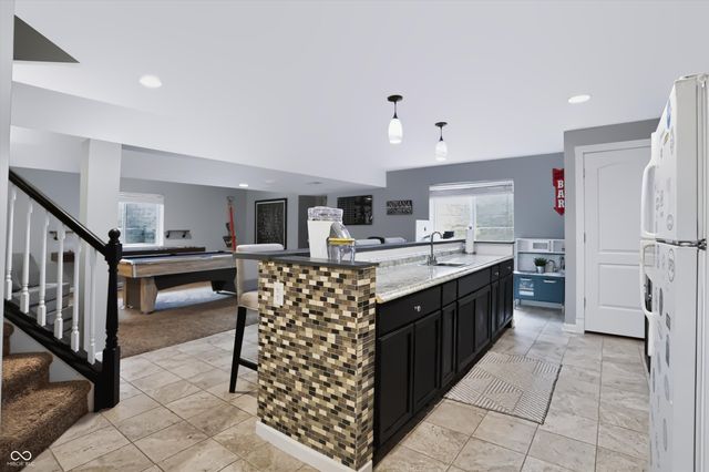3222 Cherokee Circle, Bargersville, IN 46106