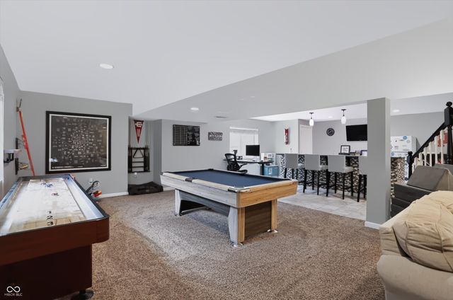 3222 Cherokee Circle, Bargersville, IN 46106