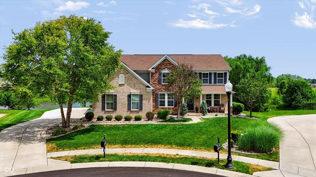 3222 Cherokee Circle, Bargersville, IN 46106