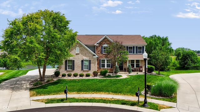3222 Cherokee Circle, Bargersville, IN 46106