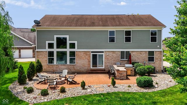3222 Cherokee Circle, Bargersville, IN 46106