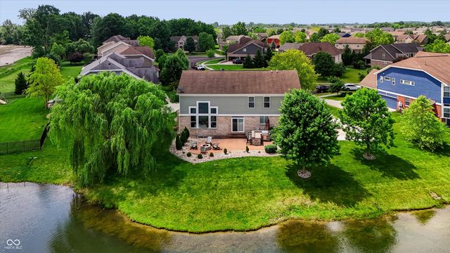 3222 Cherokee Circle, Bargersville, IN 46106