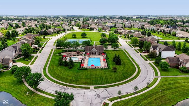 3222 Cherokee Circle, Bargersville, IN 46106
