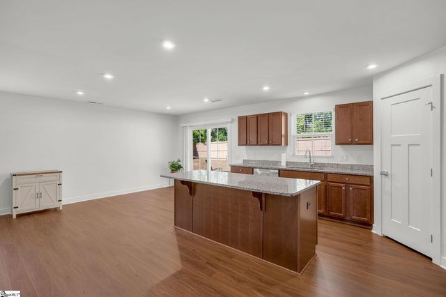 664 Hardwood Drive, Boiling Springs, SC 29316