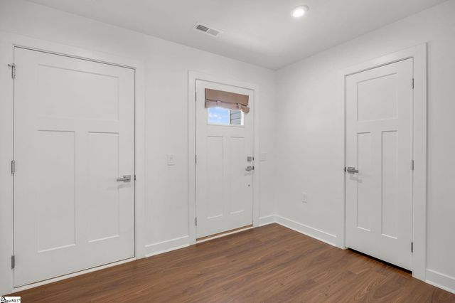 664 Hardwood Drive, Boiling Springs, SC 29316
