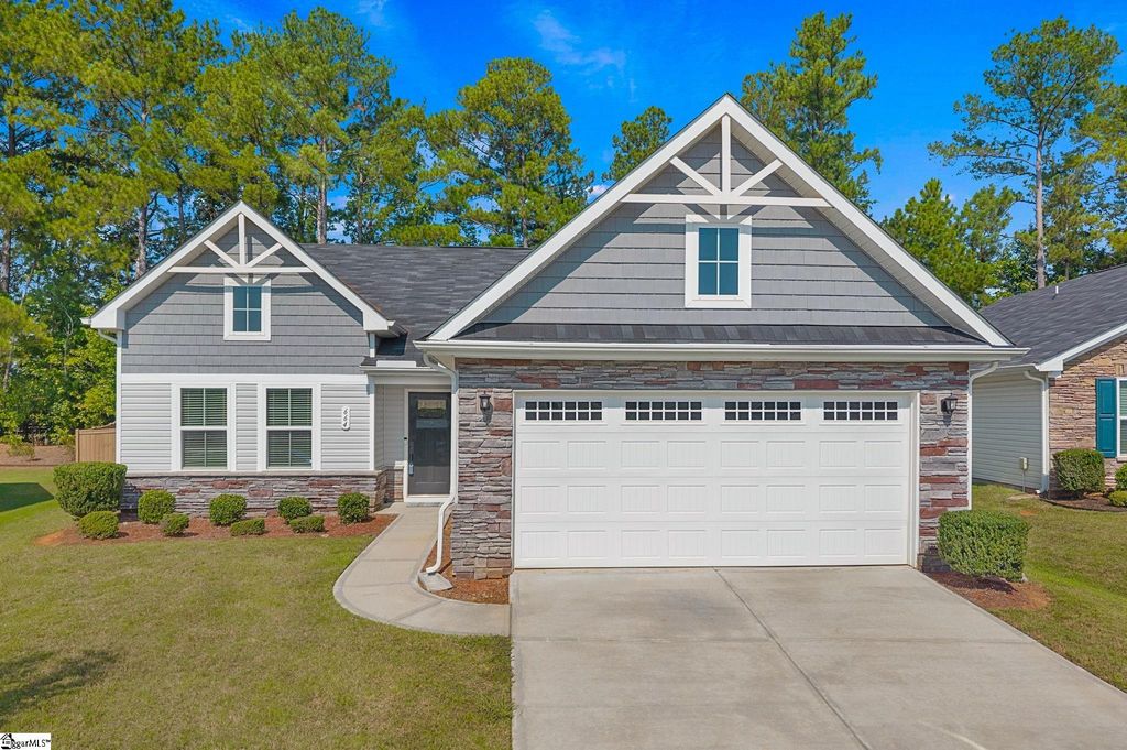 664 Hardwood Drive, Boiling Springs, SC 29316
