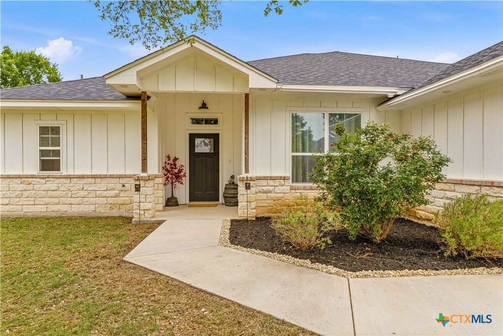 1800 Ridgewood Court, Harker Heights, TX 76548