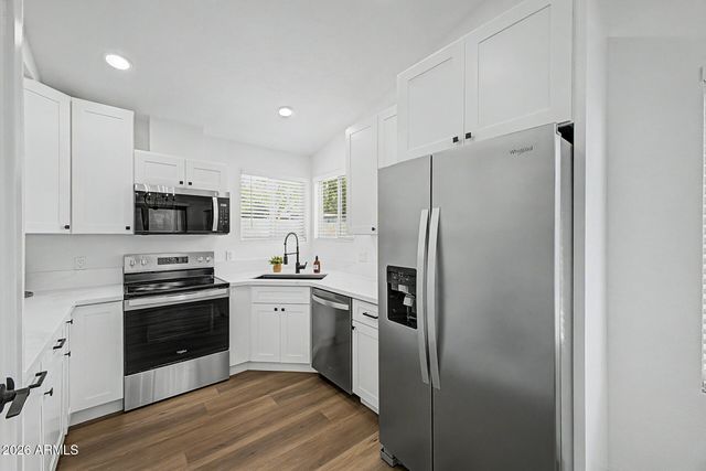 921 S VAL VISTA Drive 51, Mesa, AZ 85204