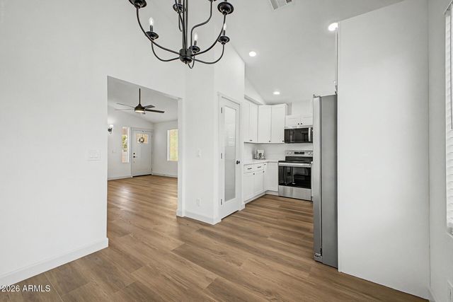 921 S VAL VISTA Drive 51, Mesa, AZ 85204