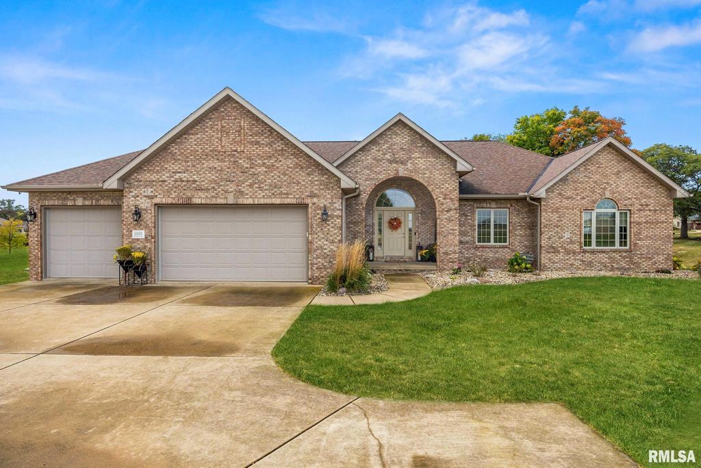 5559 BROADWAY Road, Groveland, IL 61535