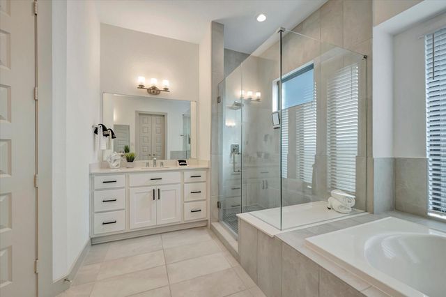 98 Dorado Drive, Friendswood, TX 77546