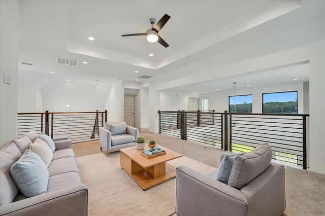 98 Dorado Drive, Friendswood, TX 77546