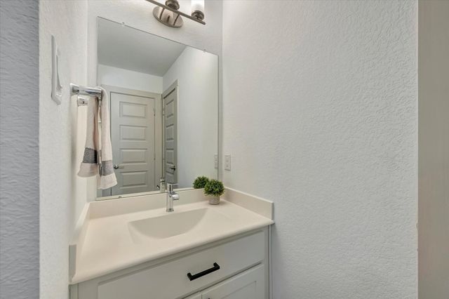 98 Dorado Drive, Friendswood, TX 77546