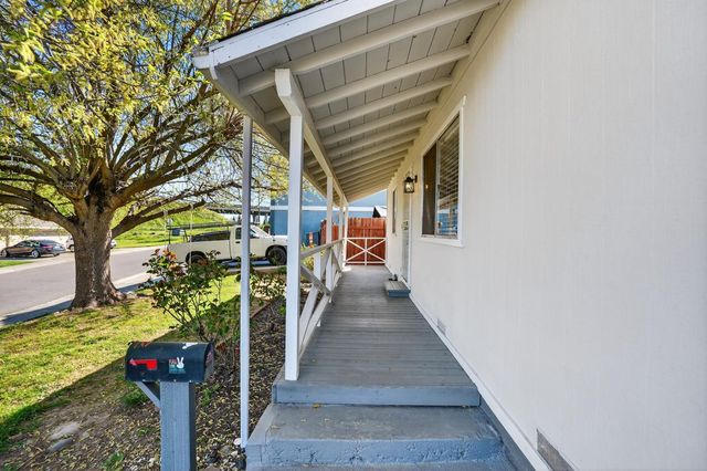 4188 Cornelia Way, North Highlands, CA 95660