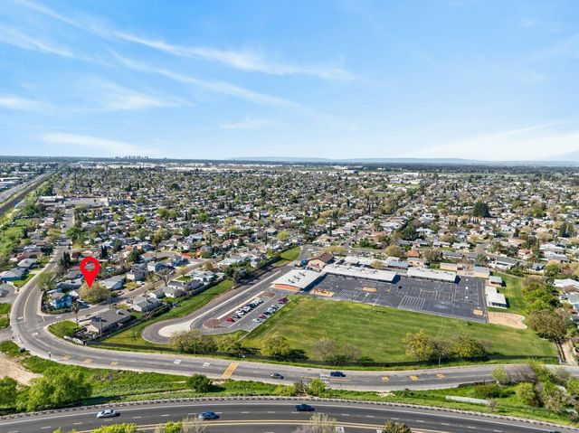 4188 Cornelia Way, North Highlands, CA 95660