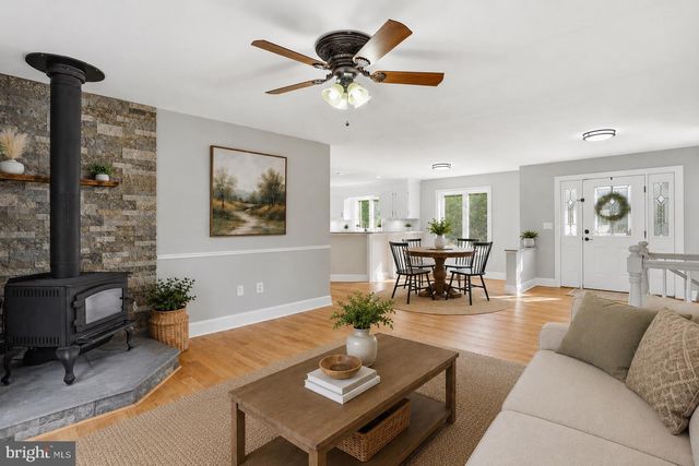 242 OLD PLANTATION LN, Stephens City, VA 22655