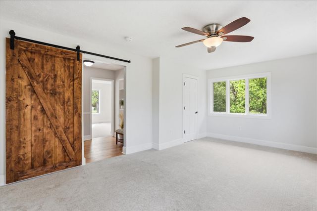 242 OLD PLANTATION LN, Stephens City, VA 22655
