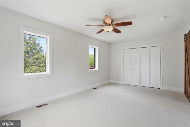 242 OLD PLANTATION LN, Stephens City, VA 22655