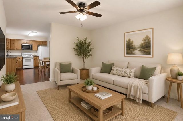 242 OLD PLANTATION LN, Stephens City, VA 22655