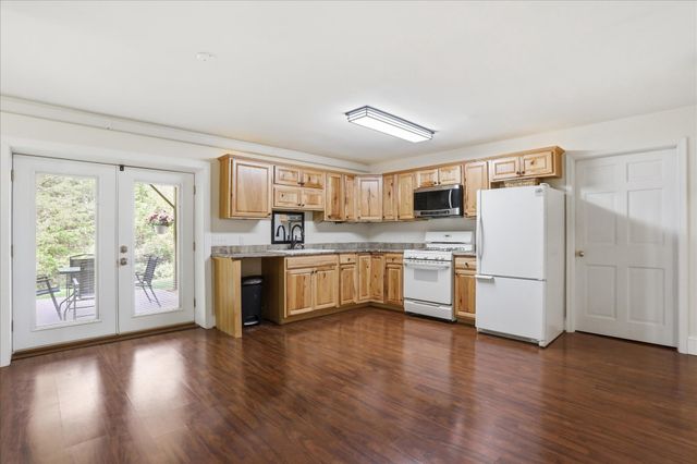 242 OLD PLANTATION LN, Stephens City, VA 22655