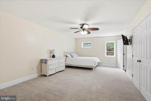 242 OLD PLANTATION LN, Stephens City, VA 22655