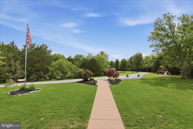 242 OLD PLANTATION LN, Stephens City, VA 22655