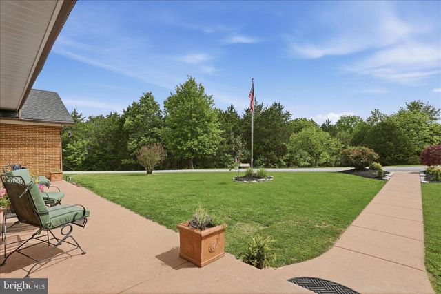 242 OLD PLANTATION LN, Stephens City, VA 22655
