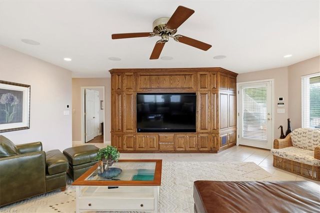 3856 Jefferson BLVD, Virginia Beach, VA 23455