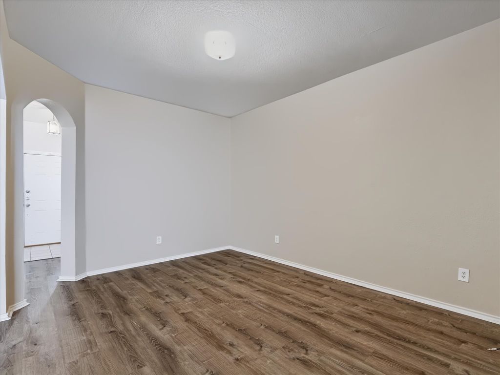 1618 Mary Lane, Providence Village, TX 76227 — photo 4