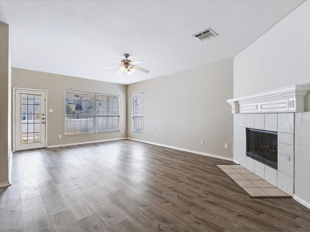 1618 Mary Lane, Providence Village, TX 76227 — photo 5
